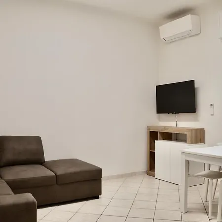 Turris - Laura Apartment Bologna
